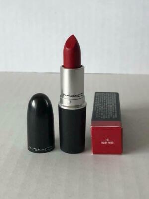 MAC 707 Ruby Woo Retro Matte Lipstick