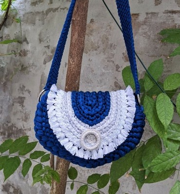Borsa a Tracolla Uncinetto Crossbody Crochet Bag Blu Bianco | eBay