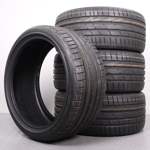 4x Sommerreifen 245/35R19 93Y XL RO1 Hankook Ventus S1 EVO2 DOT23 NEU DEMO Räder