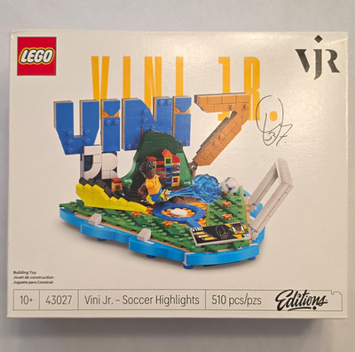 LEGO Vini Jr. Soccer Highlights Limited Edition Set 43027 510 Pieces