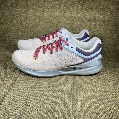 Karhu Synchron 1.5 Ortix Women s Size 11 Running Shoes Pink Grey Comfort EUC