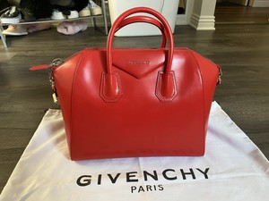 givenchy antigona medium red