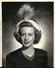 1947 Press Photo Jane Karker models white waffle pique hat in California