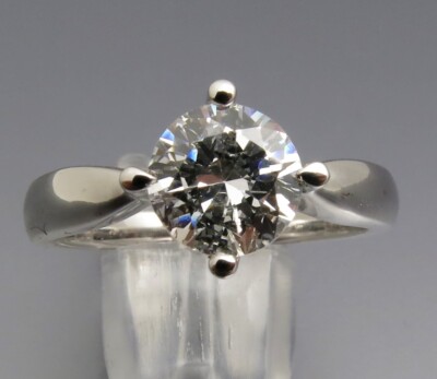 HOOP DESIGN - ELEGANT 1.25 CARAT BRILLIANT SOLITAIRE RING - 585 WHITE GOLD