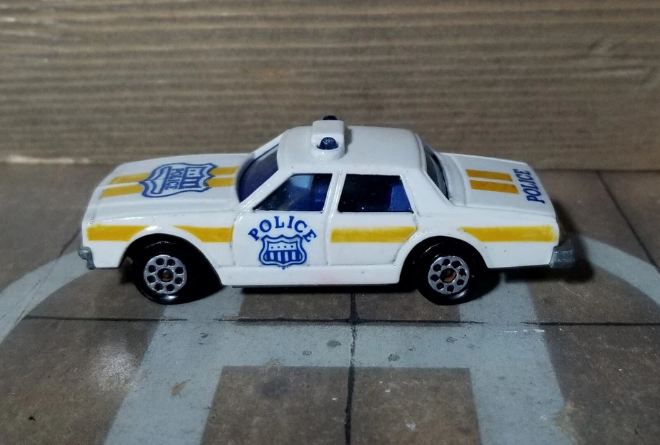 NOVACAR N°109 CHEVROLET IMPALA POLICE 1:60 Portugal 1991 Minia Portos Juguetes - Immagine 3 di 4