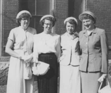 1940s Pretty Women Friends Posed Portrait Smiling Hats White Gloves
