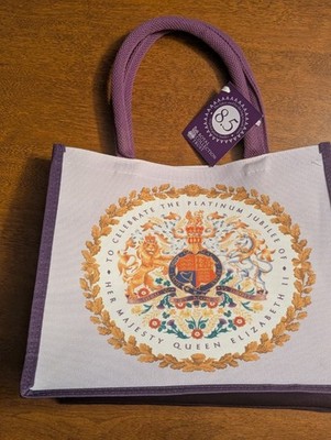 Royal Collection Trust Platinum Jubilee Bag Queen Elizabeth 1952 2022 Purple New