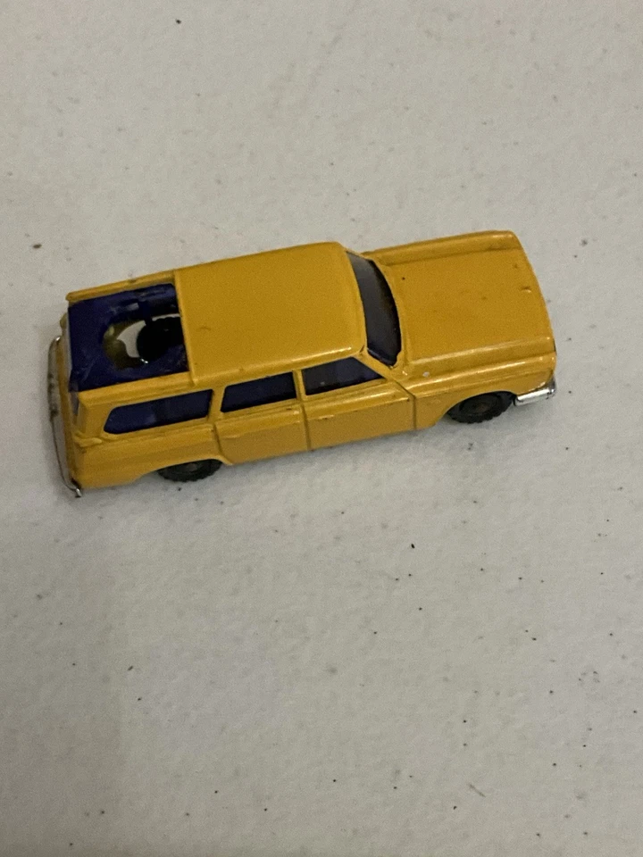 Vagón Studebaker vintage Husky verde menta fundido a presión y plástico Foto 3 de 4