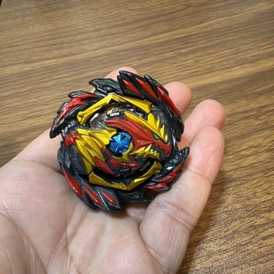 Beyblade burst rise venom Diabolos