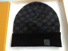 Louis Vuitton Damier Mens Beanie Hat Size M BNIB RRP £400
