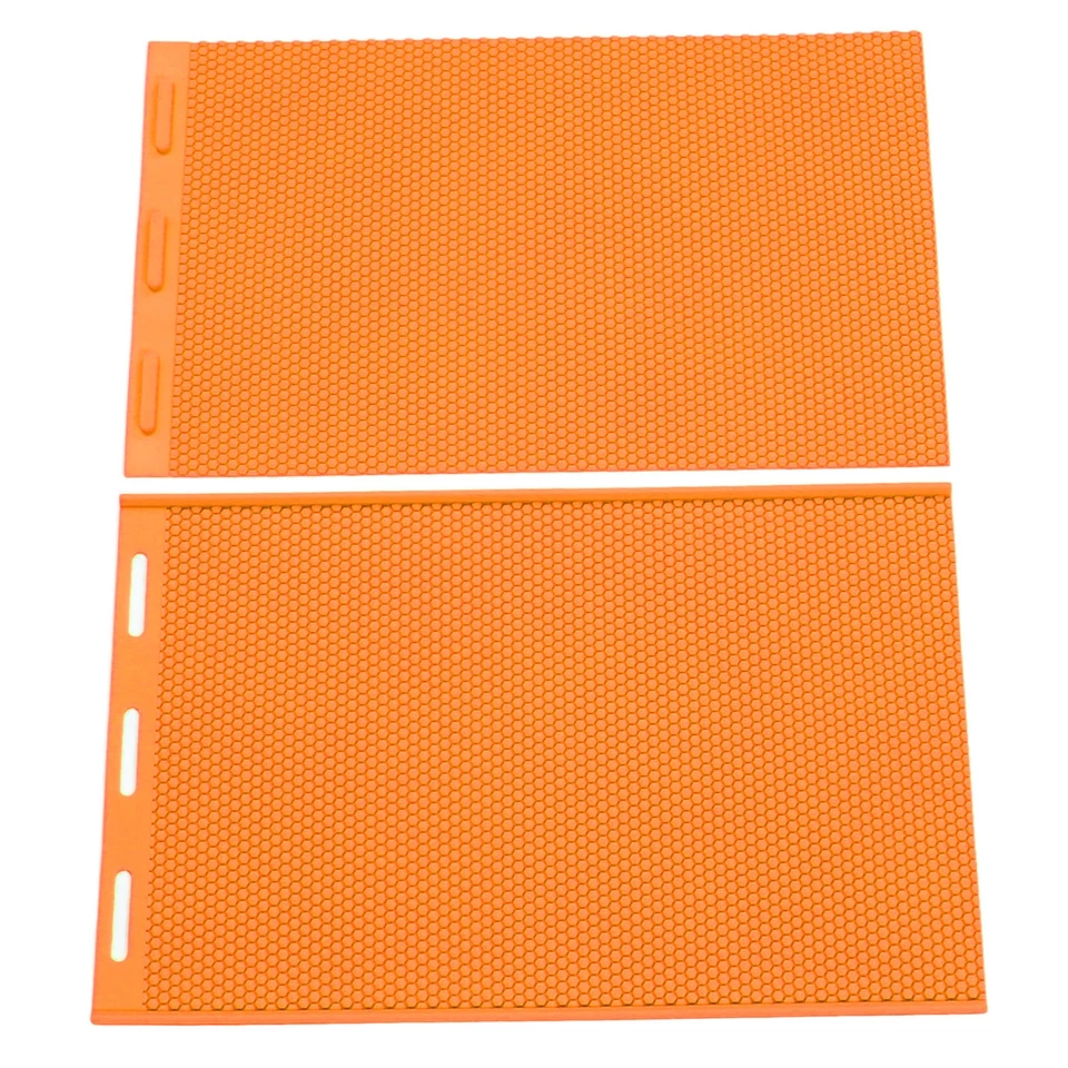 2PCS Beeswax Press Sheets 5.4mm Silicone Flexible Beeswax Foundation Sheet - Image 2 of 4