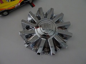 Borghini Wheels Chrome Wheel Center Cap CSB7S-C2P Also fits Bentchi CSB7-2P