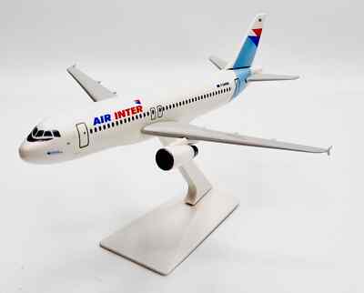 Modellflugzeug Airbus A320-200 Air Inter in 1/200