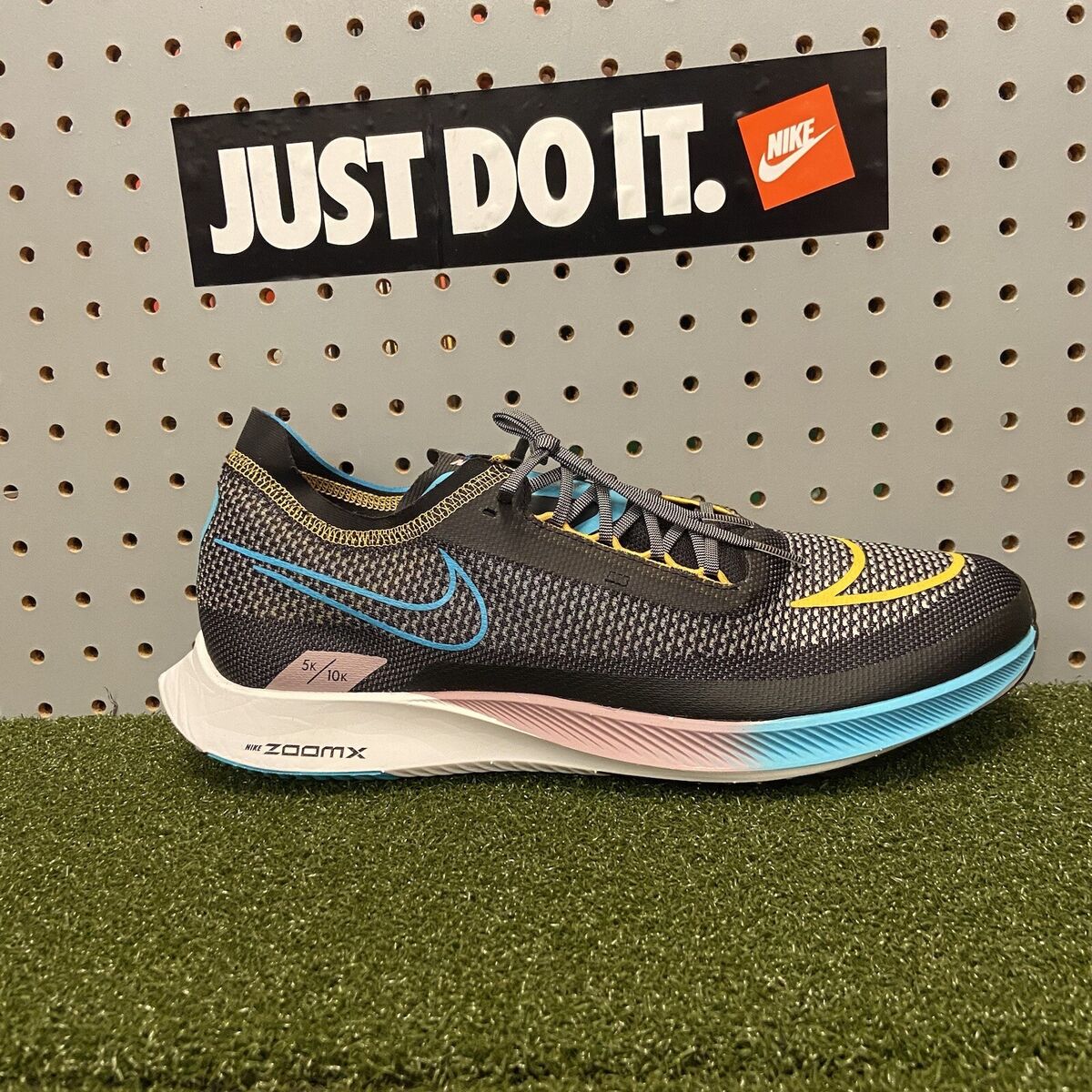 Nike ZoomX StreakFly Men's Running Shoes Black Chlorine Blue Nike ZoomX StreakFly Men's Running Shoes Black Chlorine Blue
