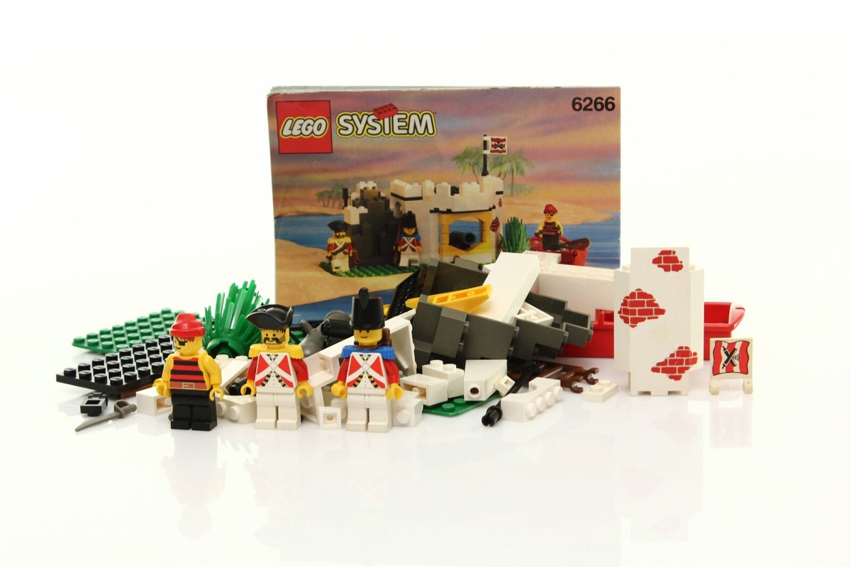 Lego Pirates I Imperial Guards Set 6266 Cannon Cove 100% complete - Main Image