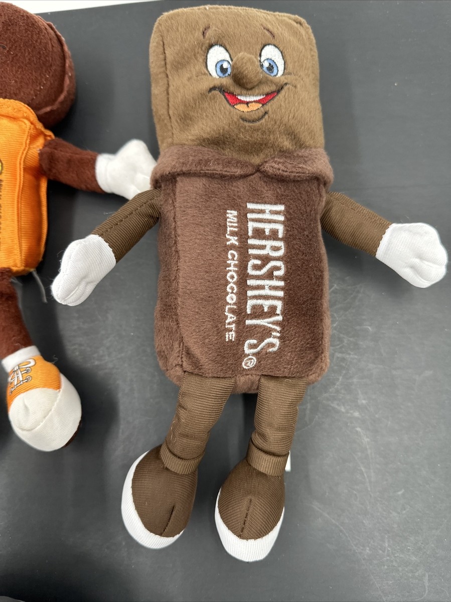 Hershey Park Milk Chocolate Bar Man Plush KISS Girl Hershey Park