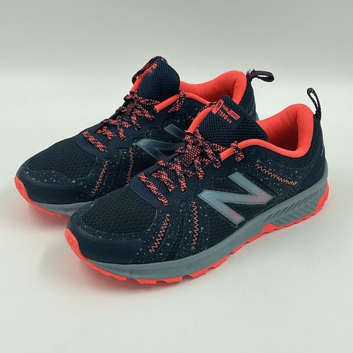 New Balance Womens TRAIL RUNNING Shoes 