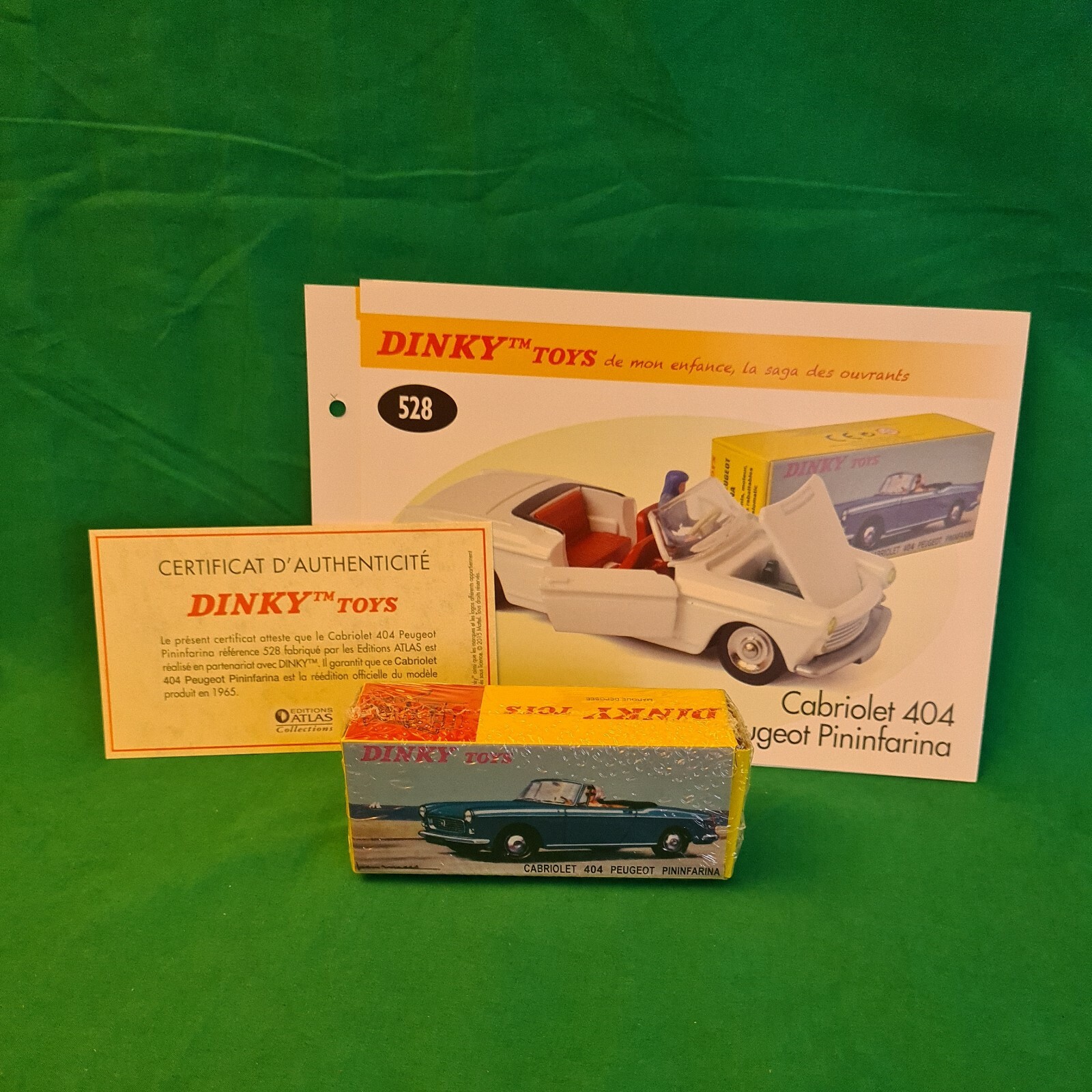 Dinky 528, Peugeot 404 Cabriolet - Free Price Guide & Review