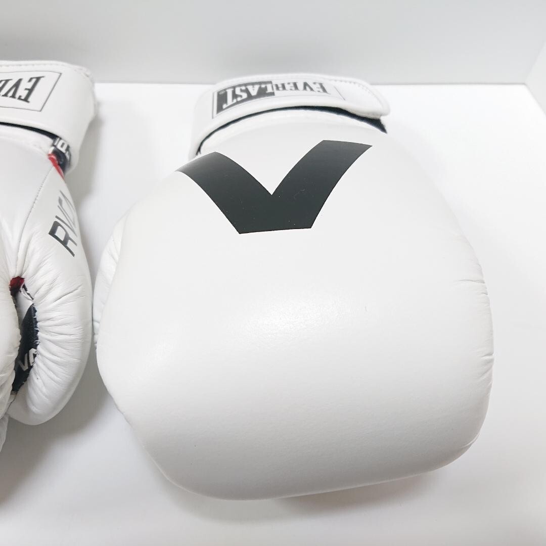RVCA × EVERLAST Collaboration Boxing Gloves 14oz White Magic RVCA × EVERLAST Collaboration Boxing Gloves 14oz White Magic
