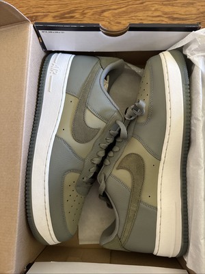 Nike Air Force 1 '07 LV8 Dark Stucco / Medium Olive Gr.46 NEU