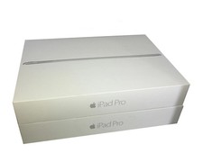 Apple iPad Pro 1st Gen 9.7" WiFi - 32GB - Silver - MLMP2LL/A