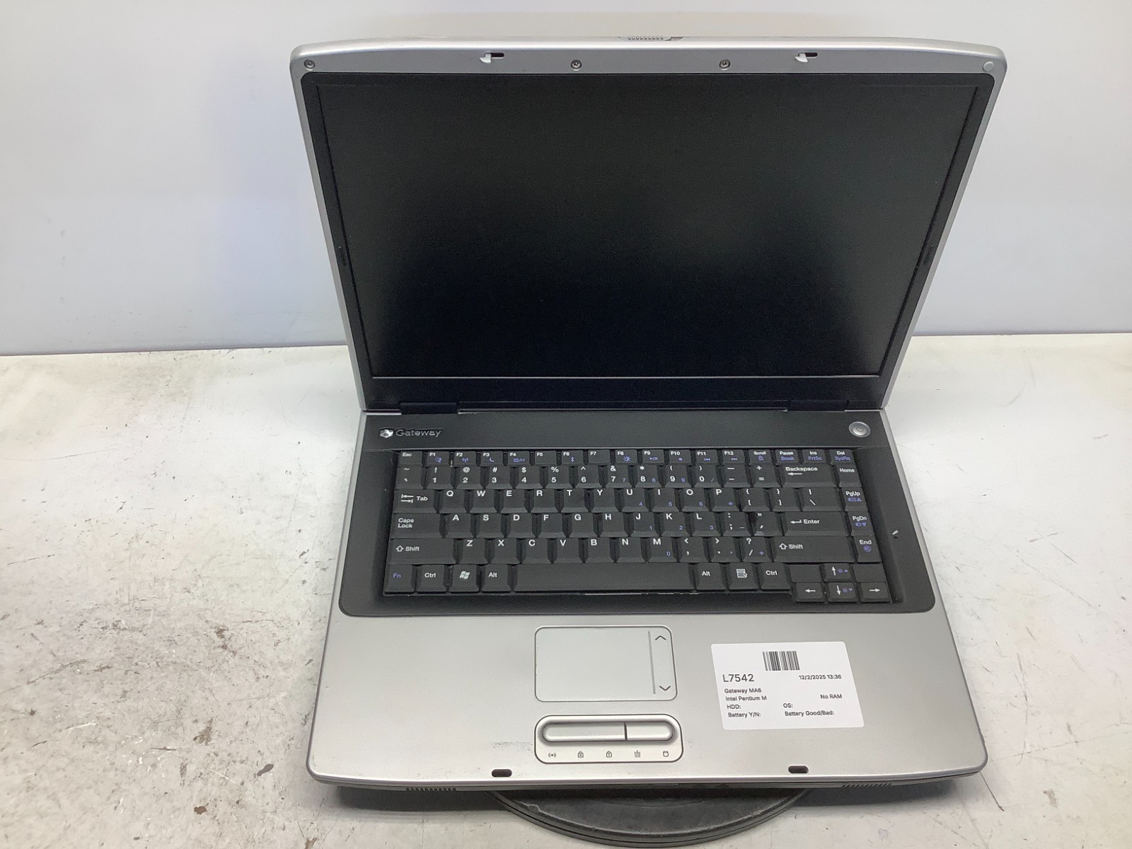 Gateway MA6 Intel Pentium M No RAM NO HDD - For Parts/Repair