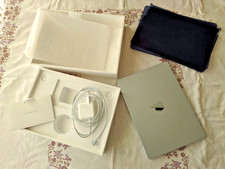 WIE NEU: Macbook Air 13" 2025 M4/16GB/256GB, sky blue, mit Rechnung und OVP