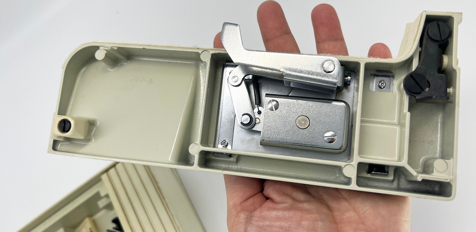 VTG Sears Kenmore Pattern Cams Accessories Buttonholer Case sewing machine Parts