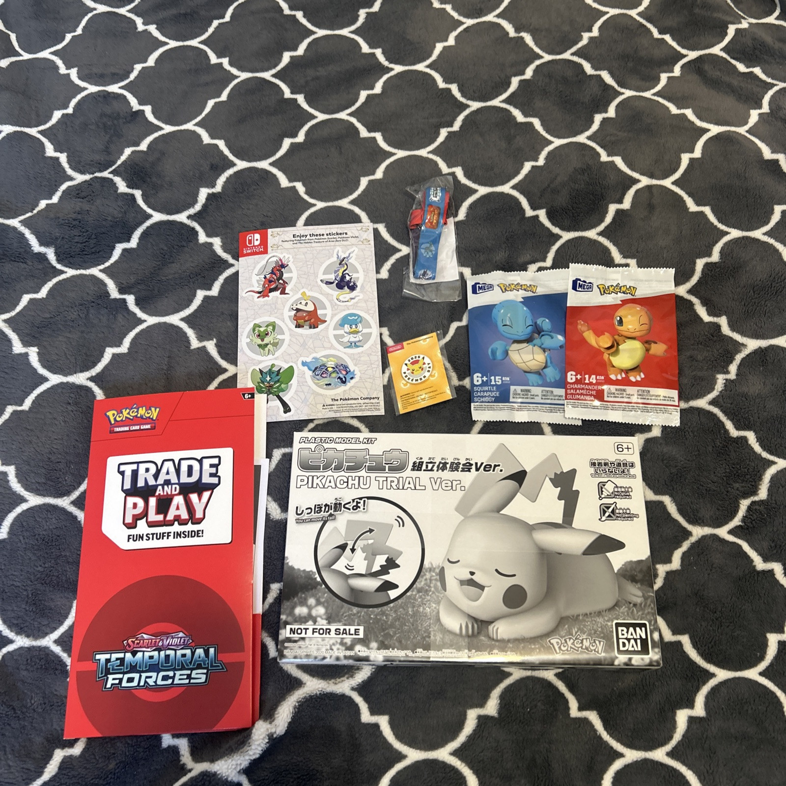 2025 Pokémon Day PIKACHU KIT PIN SEALED PROMO Lot Nintendo-Limited Edition 