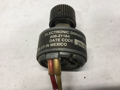 Freightliner Pollak Electronic Dimmer Module A06-21184 32059 for 