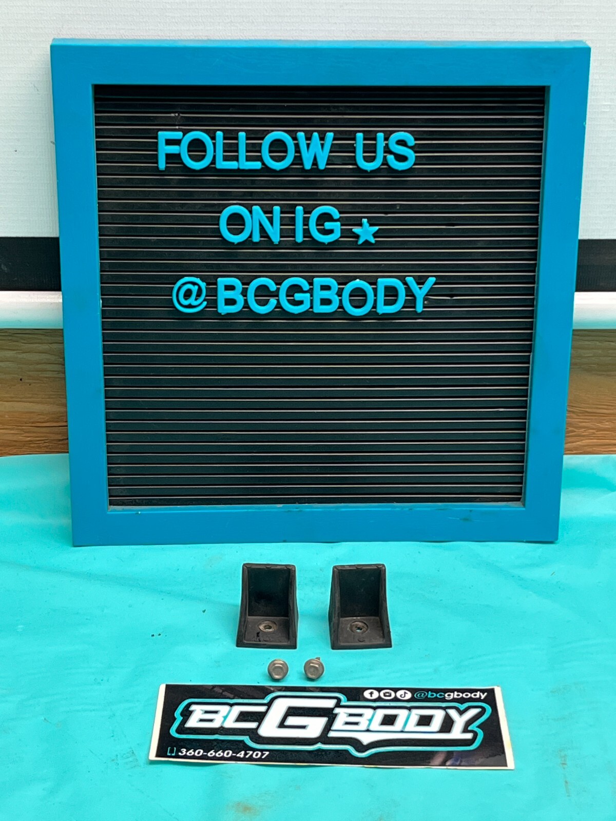 19781987 Gbody Regal Cutlass Monte Windshield Wiper Arm Stop Pair OEM