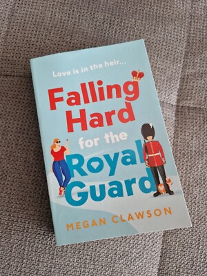 Falling Hard for the Royal Guard | Megan Clawson | Rom Com, Love | Buch Englisch
