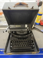 Remington Rand Noiseless Portable Typewriter Model 7 1930s Antique with Case thumbnail