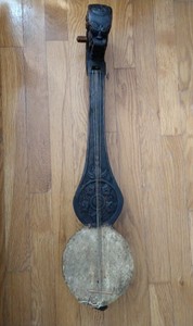 VINTAGE ANTIQUE BUDDHIST NEPAL TIBET TUNGANA LUTE STRING INSTRUMENT CARVED 28" 