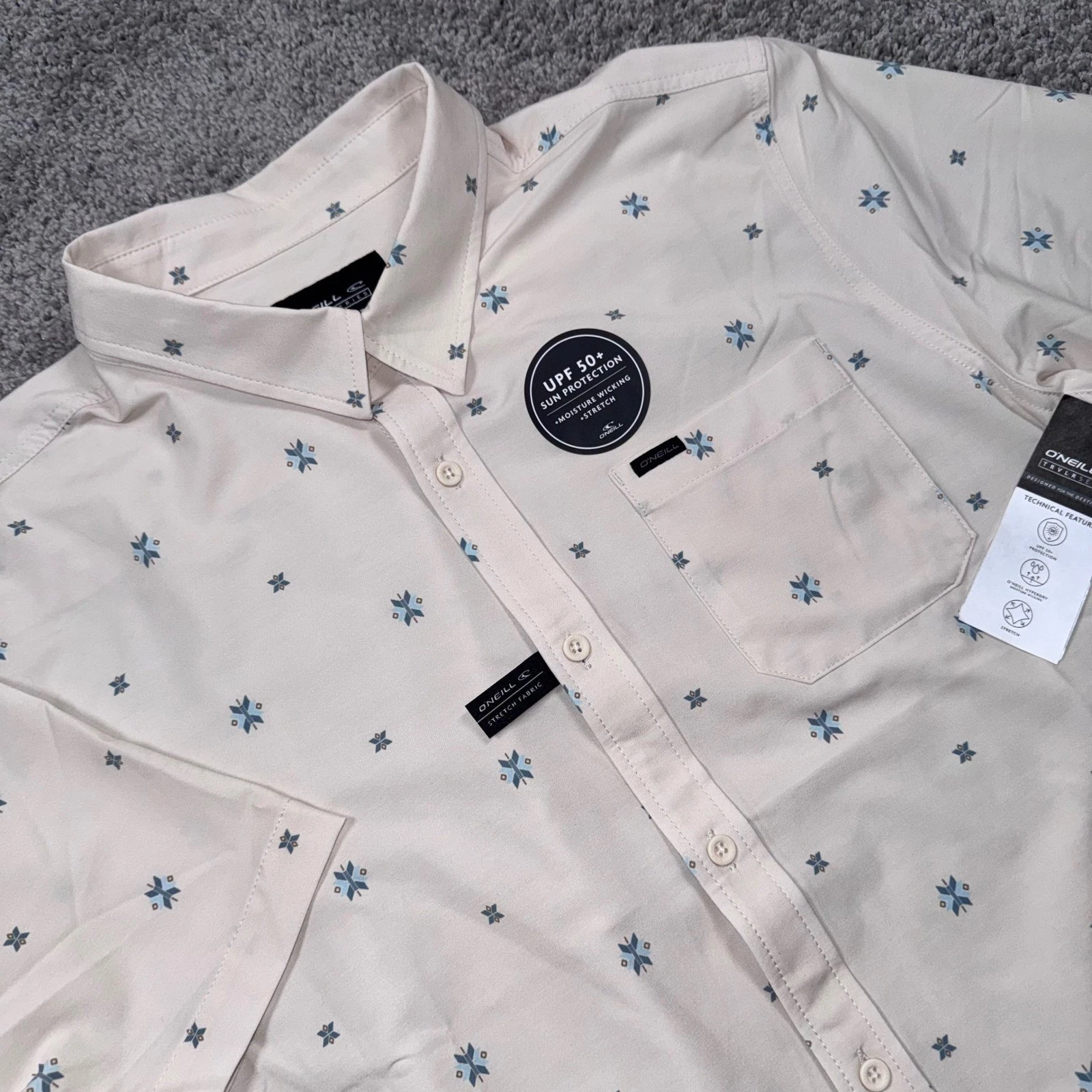 O'Neill TRVLR Traverse Shirt Mens Geometric Stretch Cream UPF 50 Medium NEW
