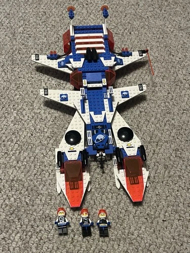 New ListingLEGO Ice Planet 2002 Deep Freeze Defender Set 6973 Complete With Instructions