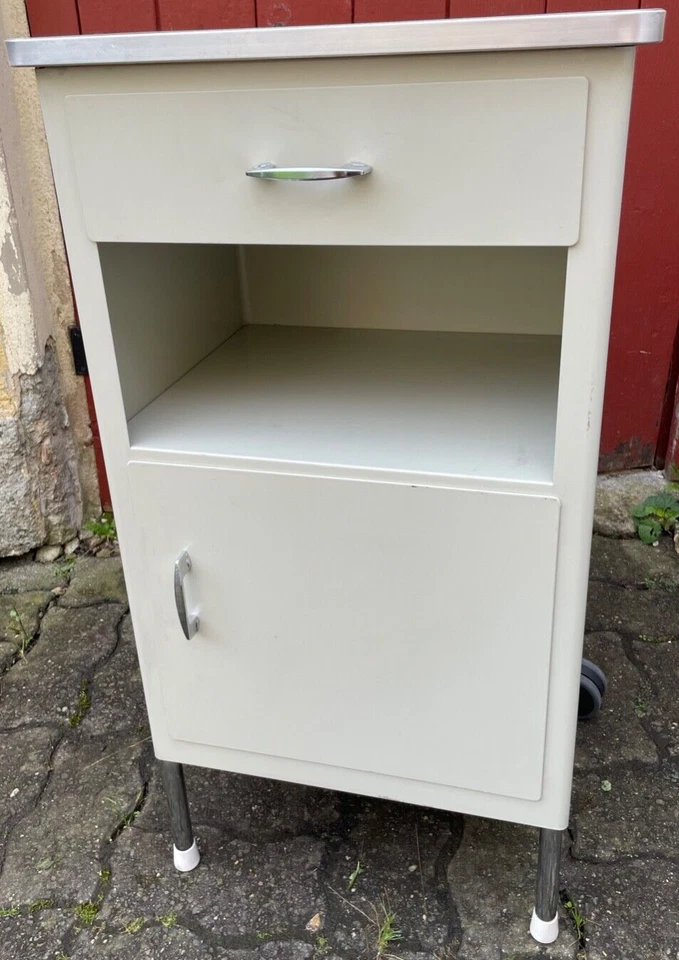 BEDSIDE TABLE METAL WHITE SWISS ARMY HOSPITAL WITH OR WITHOUT LIGHTING - Image 2 of 4