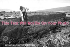 DE 1255 - Turf Peat Cutting, Dartmoor, Devon