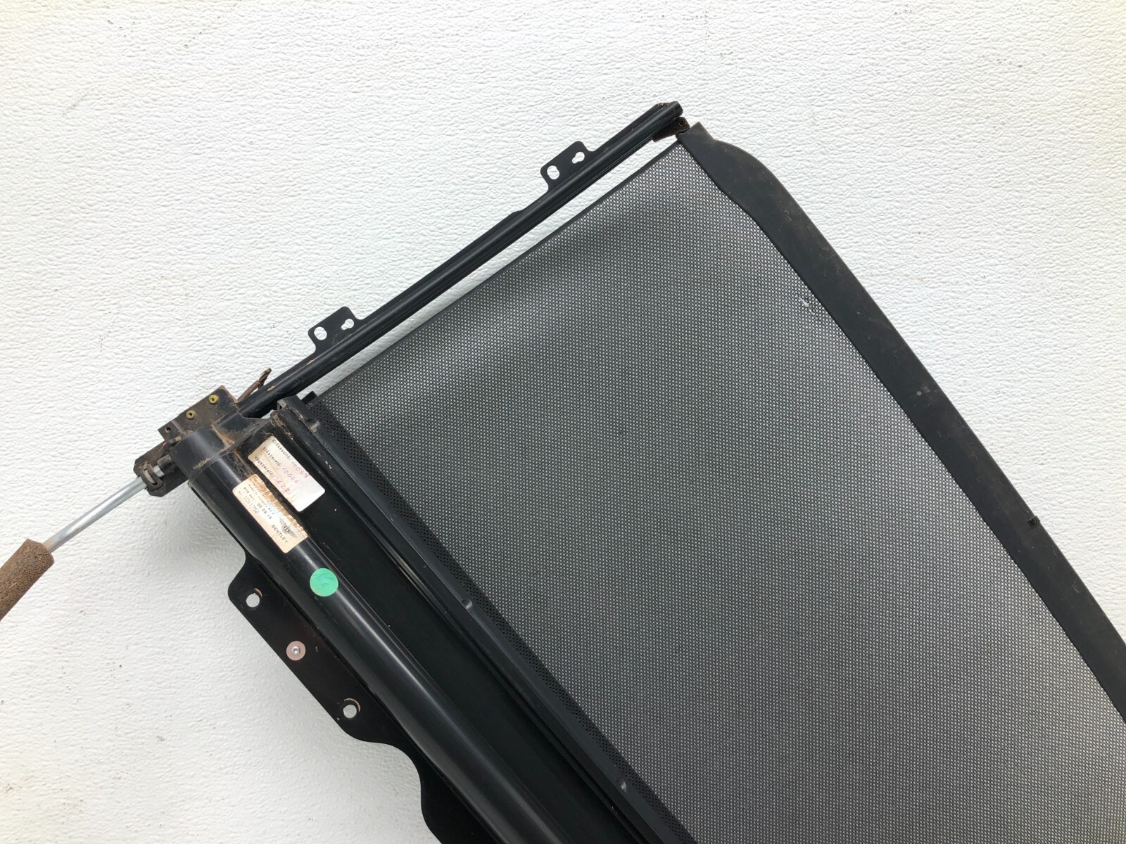 2014-2018 BENTLEY FLYING SPUR RIGHT PASS REAR DOOR WINDOW SUNSHADE BLIND #NOTES.