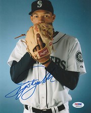 TAIJUAN SKY WALKER SIGNED AUTO'D 8X10 PHOTO PSA/DNA COA RG00259 SEATTLE MARINERS