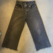 Levi  s Charcoal Cropped Wide-Leg Jeans with Button Fly Size 26