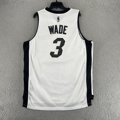Miami Heat Jersey Mens XL White NBA Basketball Dwyane Wade Reebok