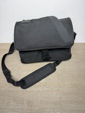 Philips PD7012/37 Dual Screen Portable DVD Player Car Kit Remote Bag Tested