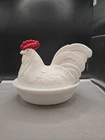 Vintage Westmoreland White Milk Glass Hen on Nest w/Red Comb Candy Trinket Dish