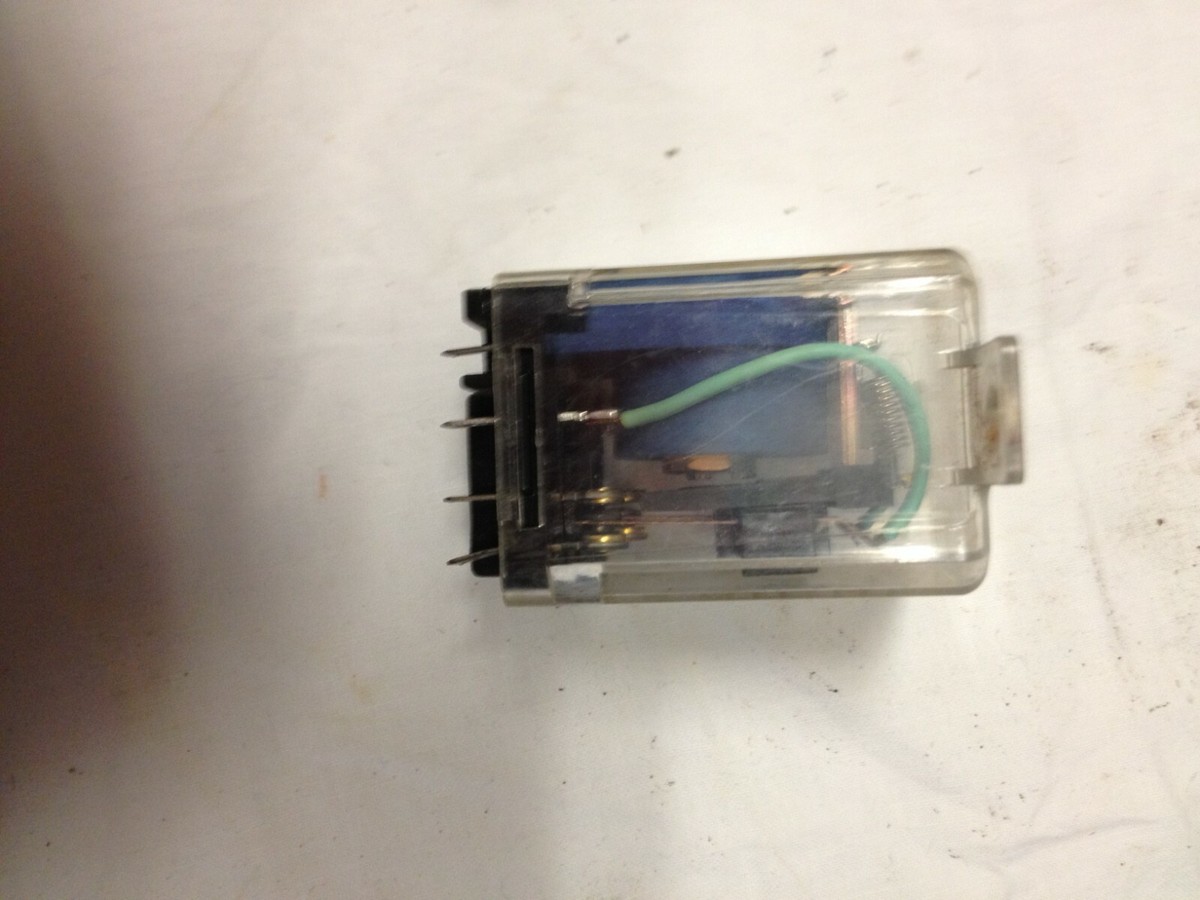 Lennox Industries heat pump -model HP26-024-7P-relay Deltrol Controls- 9939  | eBay