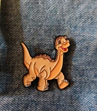 LITTLEFOOT-LAND BEFORE TIME-ENAMEL PIN-SHIP ALL THE PINS YOU BUY FOR $4.99