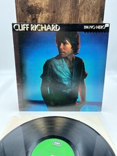 Cliff Richard - I'm No Hero LP - EMI SW-17039 Vinyl