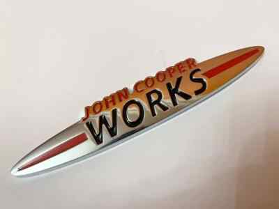 Chrom Rot Emblem passend für Mini F54 F55 F56 F57 JCW Custom John Cooper Works