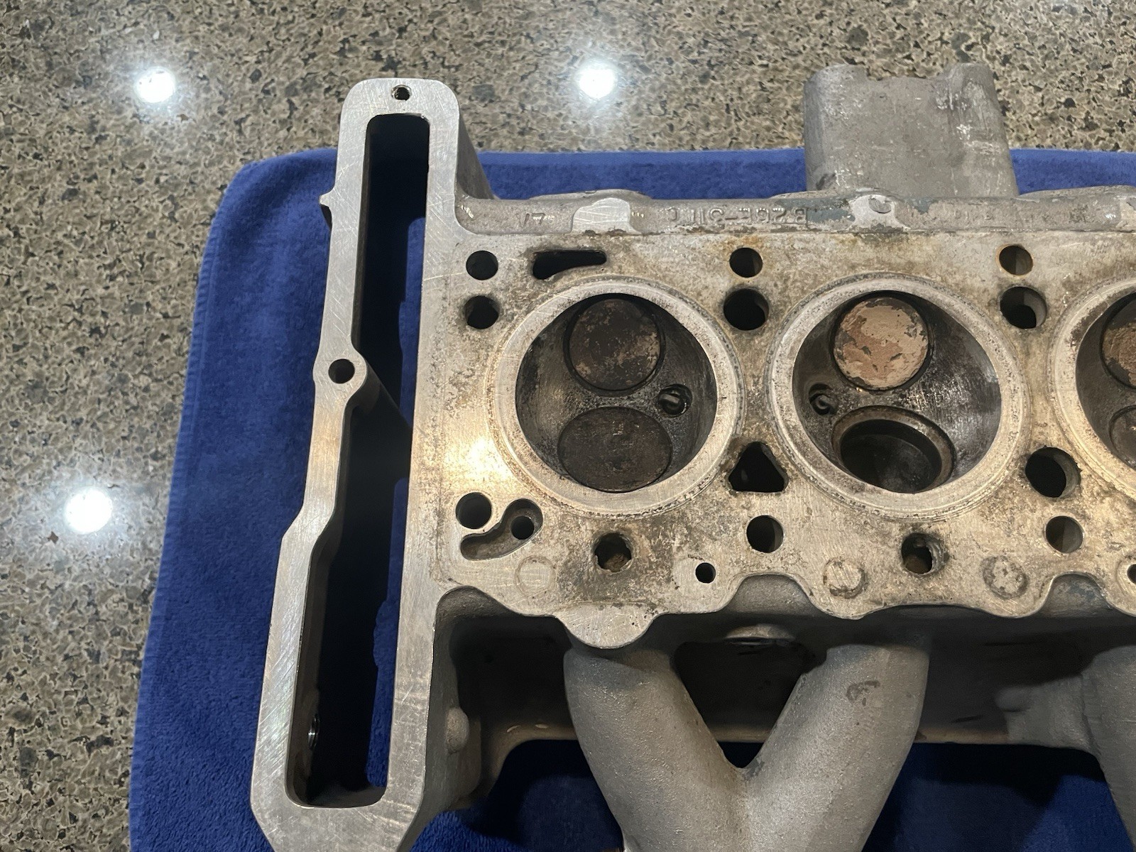 LOTUS ELAN STROMBERG CYLINDER HEAD GOOD USED FOR REBUILD PLUS 2