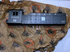 LIONEL 6220 DIESEL SHELL ONLY N.O.S.NEVER USED LARGER G.M.DECAL ORG.LIONEL PAPER LIONEL 6220 DIESEL SHELL ONLY N.O.S.NEVER USED LARGER G.M.DECAL ORG.LIONEL PAPER - Image 1